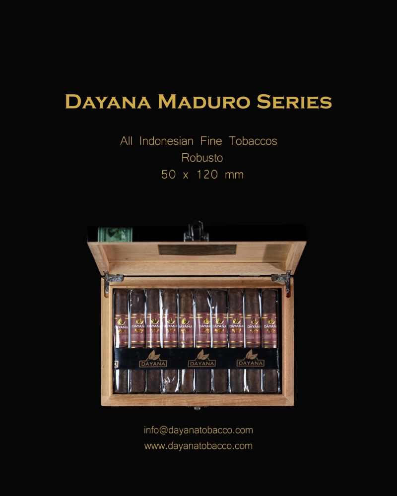 Dayana Maduro Robusto